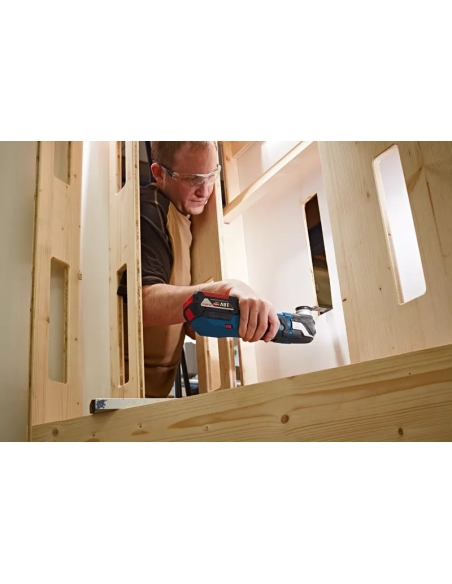 KIT COMBINÉ SPÉCIAL RÉNOVATION LBOXX 4 OUTILS 18V + 1 ACCU 4.0 AH + 2 ACCUS 5.5 AH - BOSCH