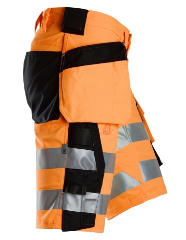 6135 - SHORT EN TISSU EXTENSIBLE AVEC...