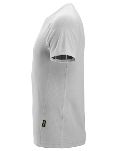 2556 - T-SHIRT STAY FRESH SNICKERS...