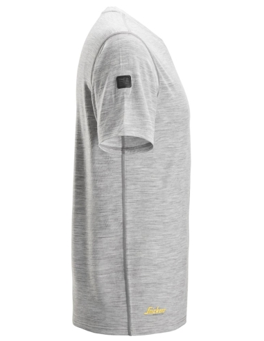 2551 - T-SHIRT EN LAINE SNICKERS...